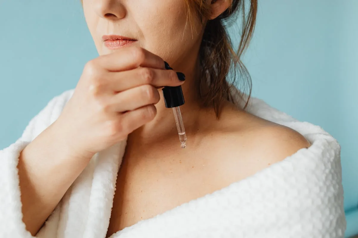 Olive oil for skin — natural skincare with cold pressed extra virgin olive oil